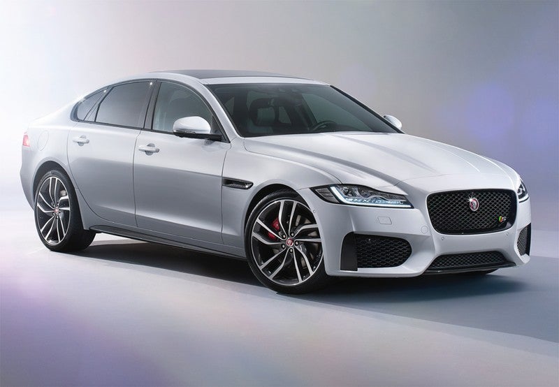 XF 2.0i4D Prestige AWD Aut. 180