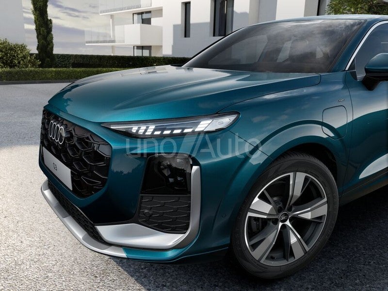 Q3 Sportback e-hybrid S line S tronic 200kW