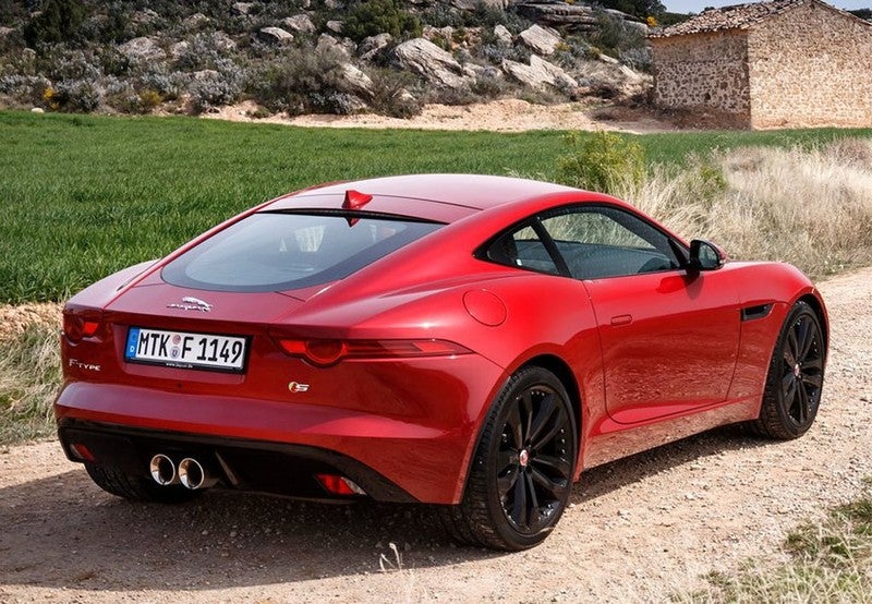 F-Type Convertible 2.0 I4 R-Dynamic Aut. 300