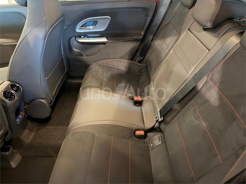 CLASE GLB 200
