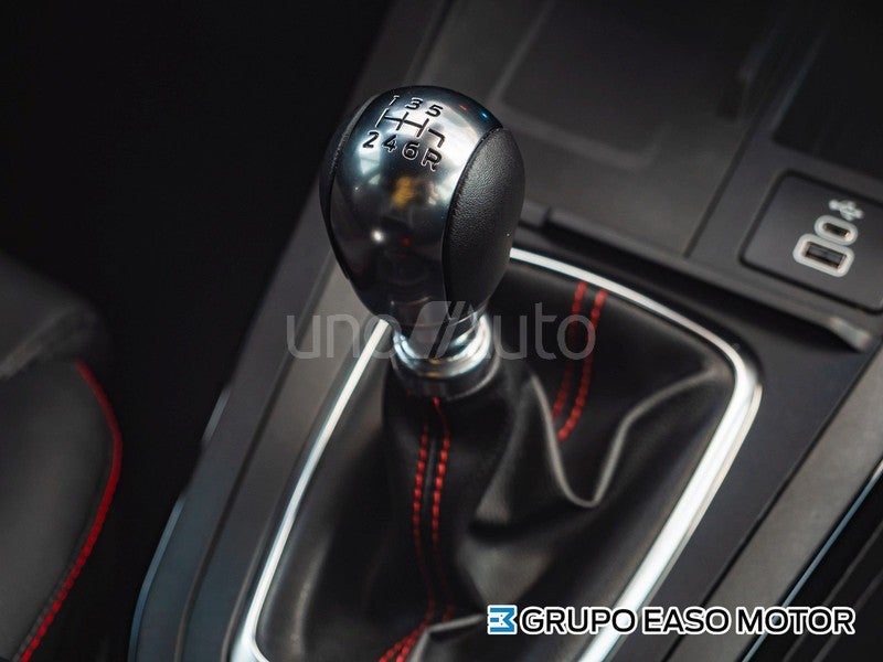 Puma 1.0 EcoBoost MHEV ST-Line X 125