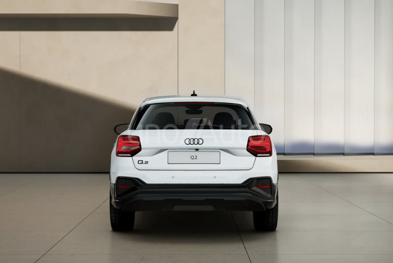 Q2 35 TFSI Adrenalin Black edition 110kW