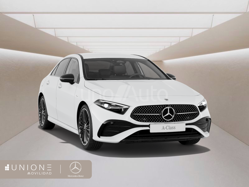 250 e Berlina con tecnología híbrida