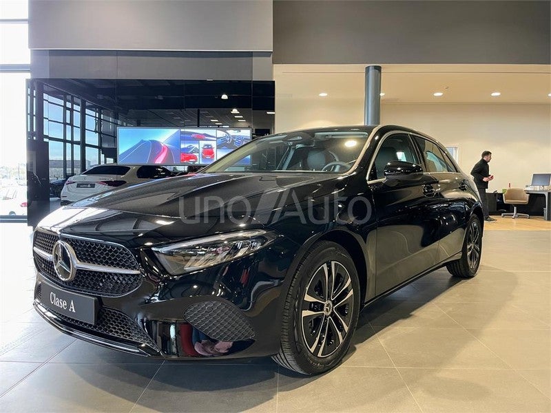 CLASE A 250 e con tecnología híbrida EQ