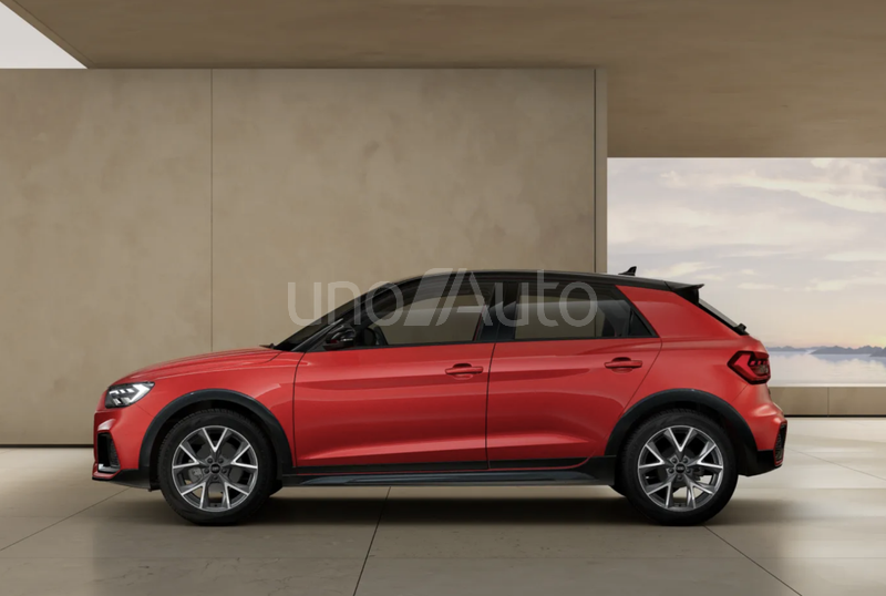 A1 Allstreet 30 TFSI Adrenalin S tronic 85kW