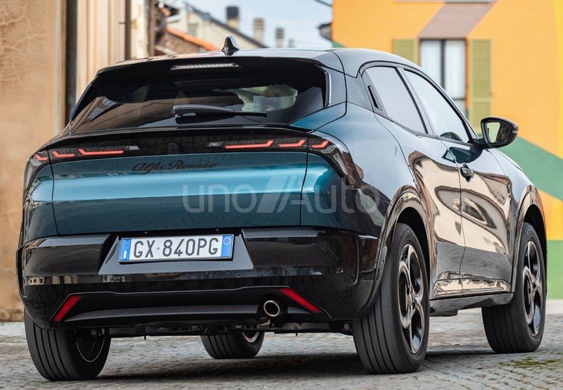 Junior Ibrida 1.2 Q4 Sport Speciale 107kw eDCT6