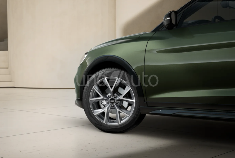 A1 Allstreet 30 TFSI Adrenalin S tronic 85kW