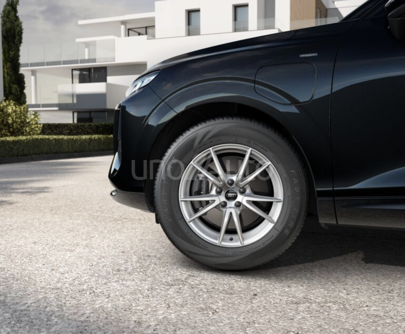 Q3 e-hybrid Business S tronic 200kW