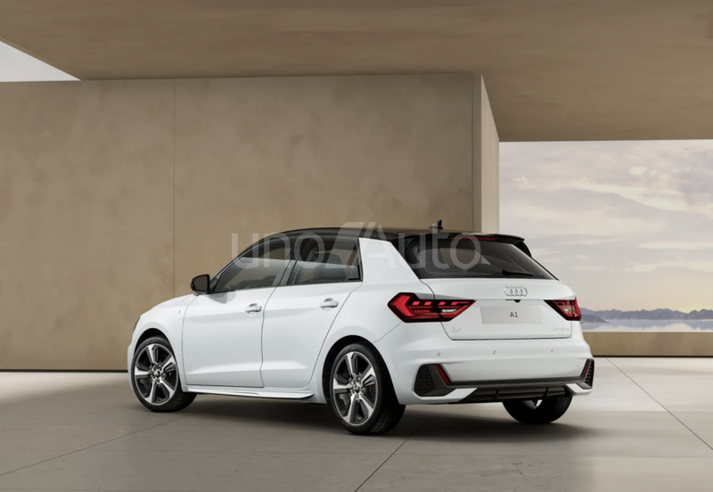 A1 Sportback 30 TFSI Adrenalin 85kW