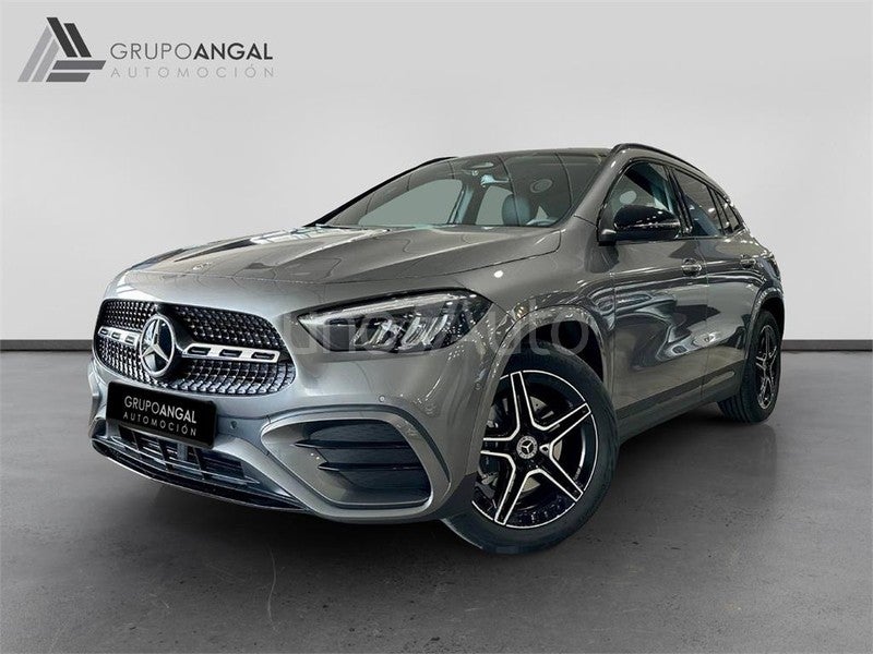 CLASE GLA 250 e con tecnología híbrida EQ