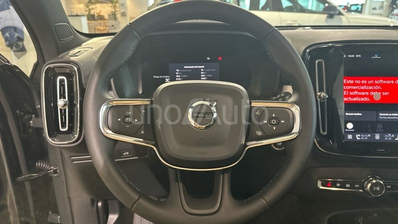 XC40 2.0 B3 MHEV CORE DCT 163 5P