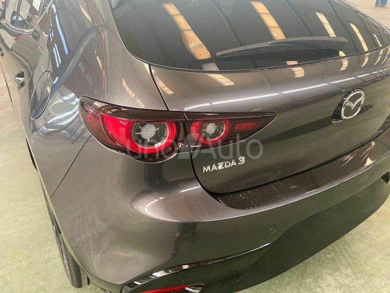 3 2.5L ESKY G MHEV 103kW Homura