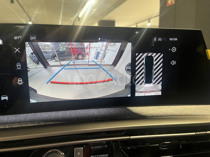 5008 Hybrid 136 GT eDCS6