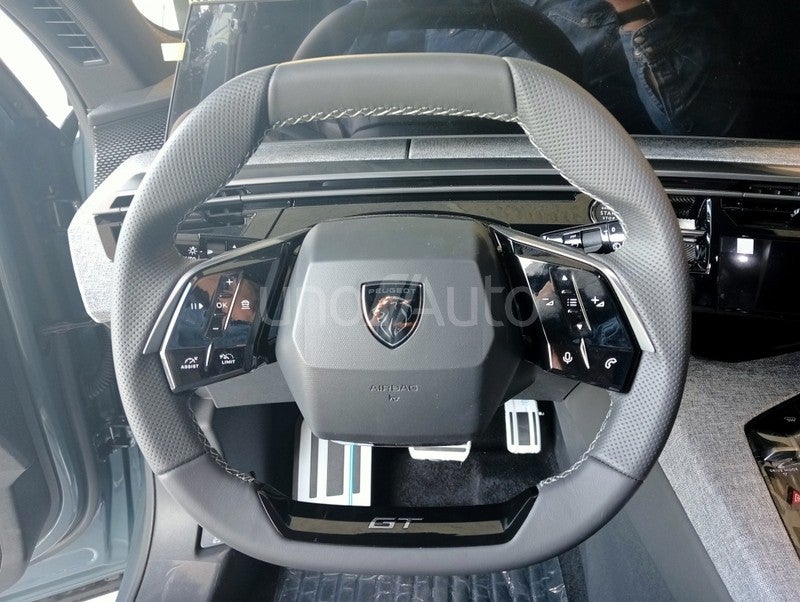 5008 Hybrid 136 GT eDCS6