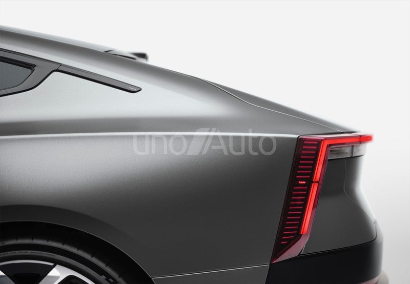 05 Dual Motor Performance Launch Edition