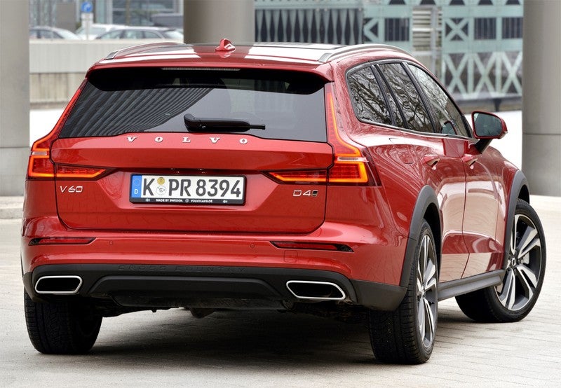 V60 Cross Country B5 Pro AWD Aut. 250