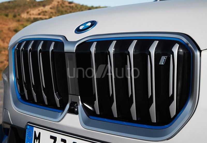 iX1 xDrive30A