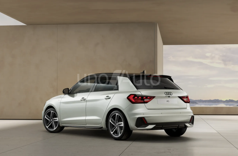 A1 Sportback 30 TFSI Adrenalin Black Edition S tronic