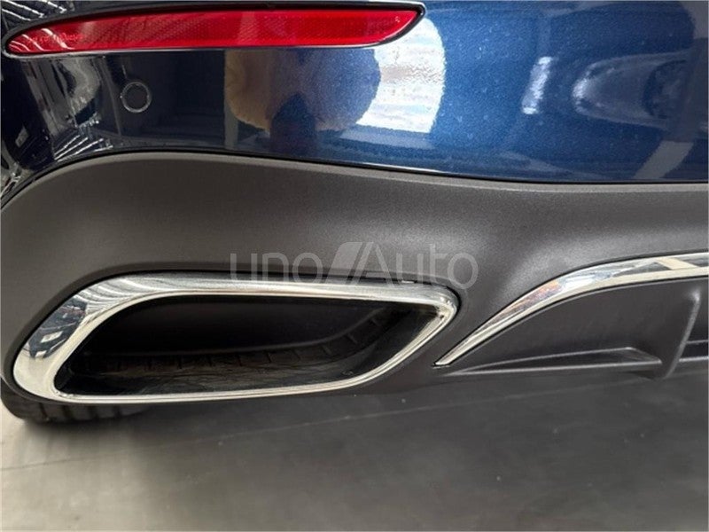 CLASE E 300 de berlina con tecnología híbrida EQ