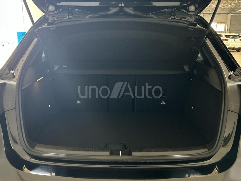 A 250e Progressive Line Advanced 8G-DCT