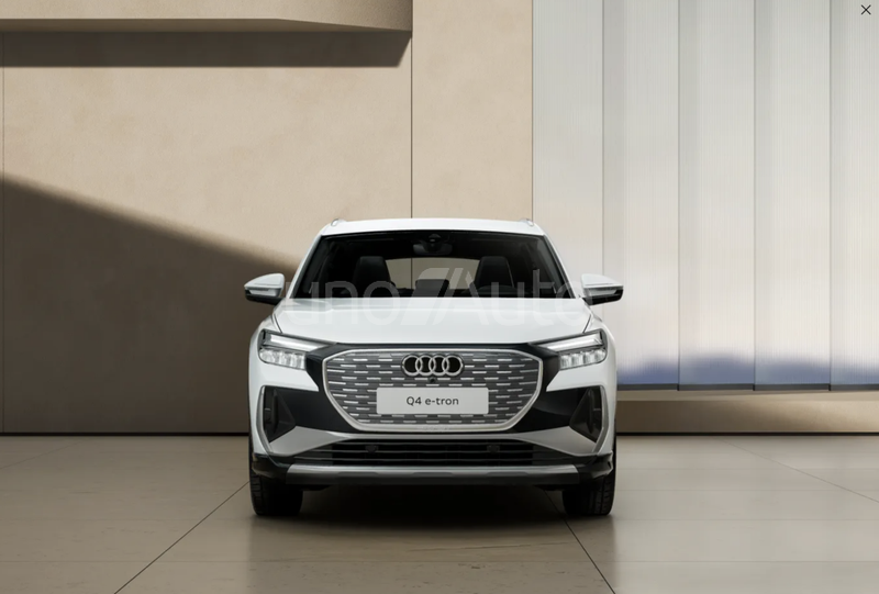 Q4 e-tron 45 Genuine edition 82KWh