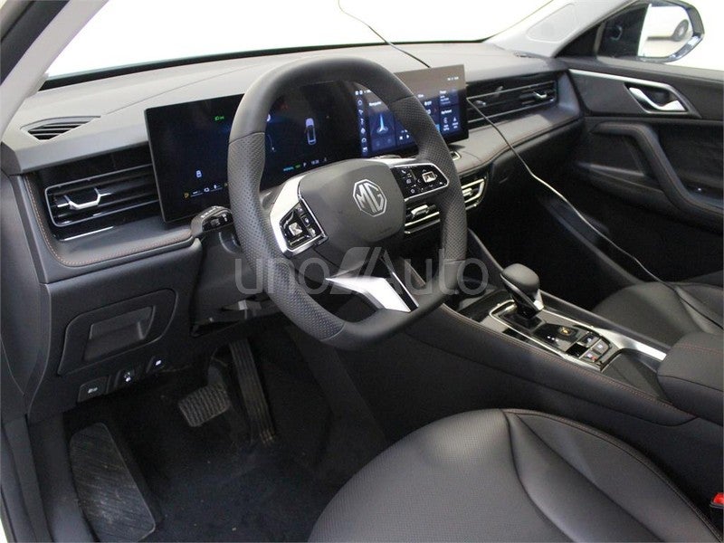 E 1.5T PHEV Luxury