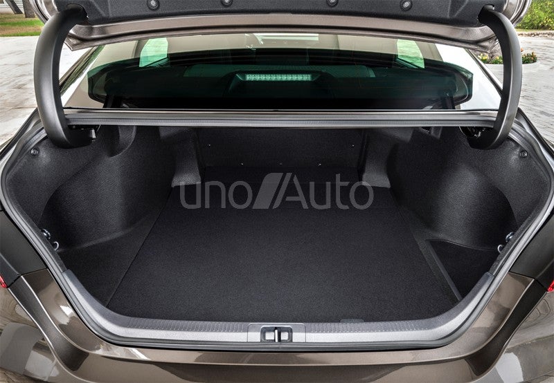 Camry Híbrido Advanced Aut.