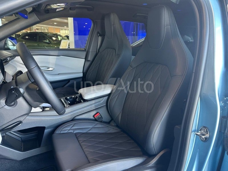 Explorer RWD Rango Extendido Premium  77kWh