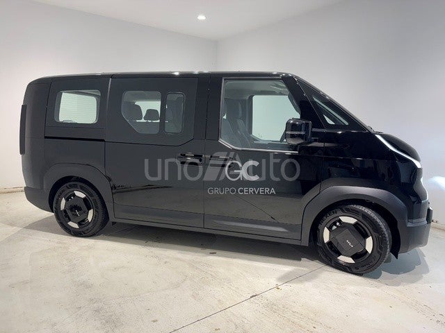 PV5 Passenger L2H1 Long Range Plus