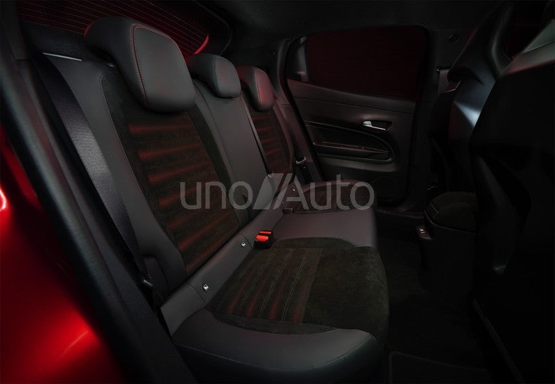 Junior Ibrida 1.2 Intensa  Q4 107kw eDCT6
