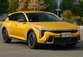 Kia K4