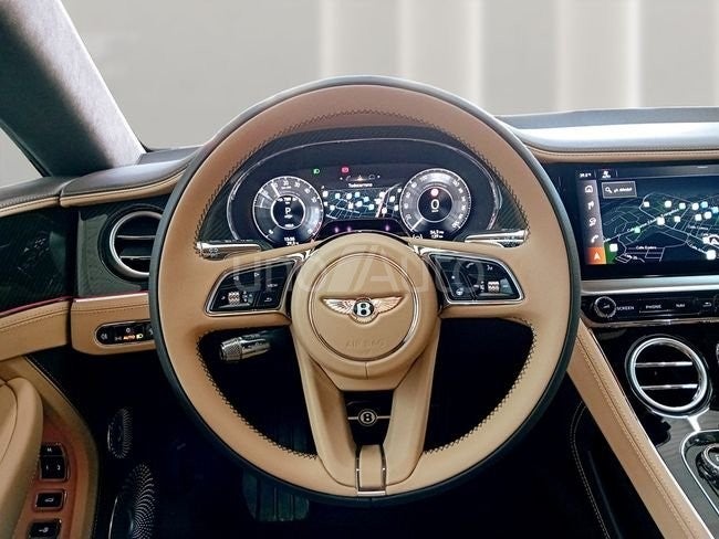 V8 Coupé