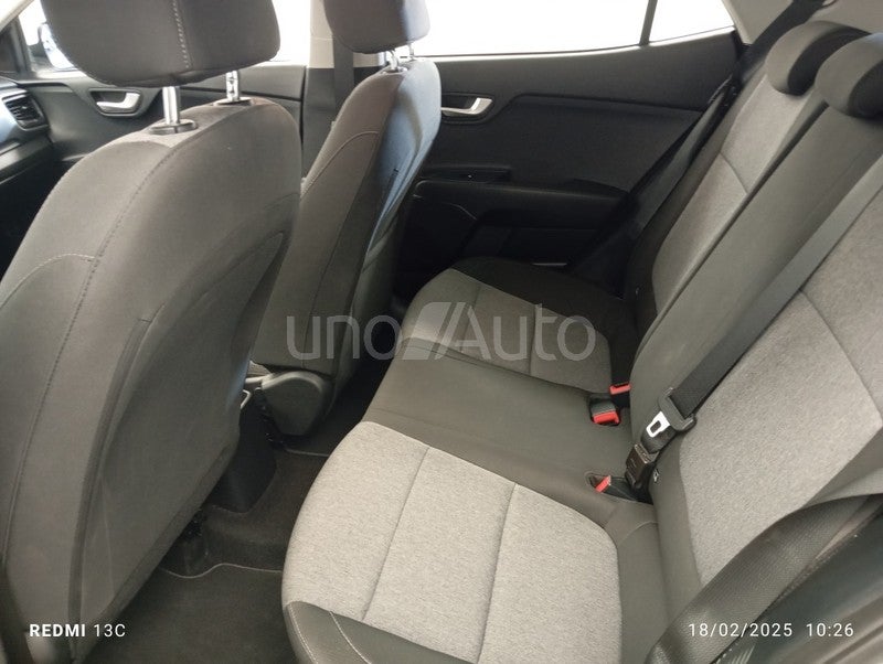 Stonic 1.0 MHEV Concept 115