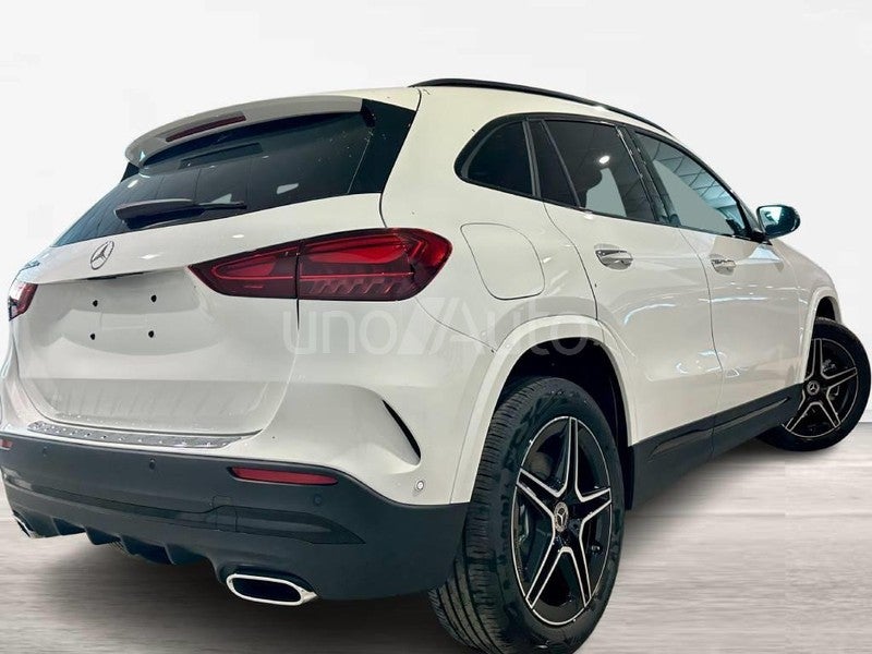 CLASE GLA 250e