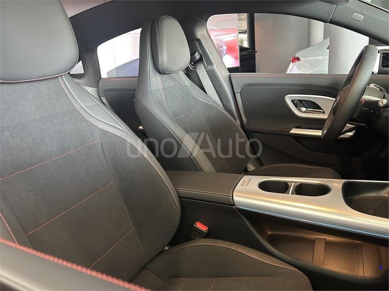 CLASE CLA 220 con tecnología híbrida