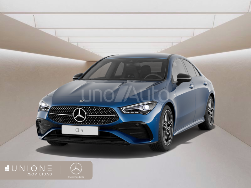 250 e Coupé con tecnología híbrida