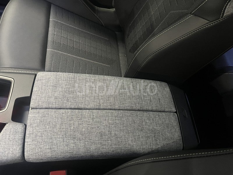 5008 Hybrid 136 GT eDCS6