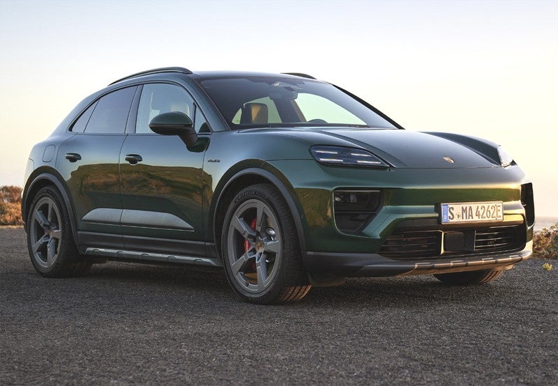 PORSCHE Macan