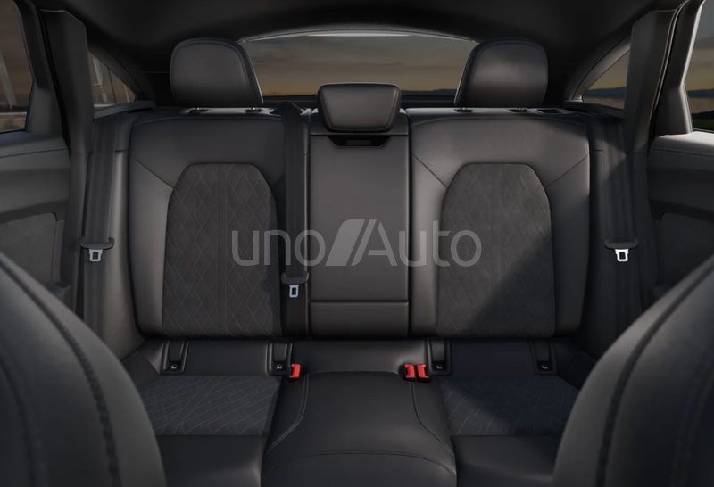 A5 e-hybrid Black line quattro S tronic 220kW