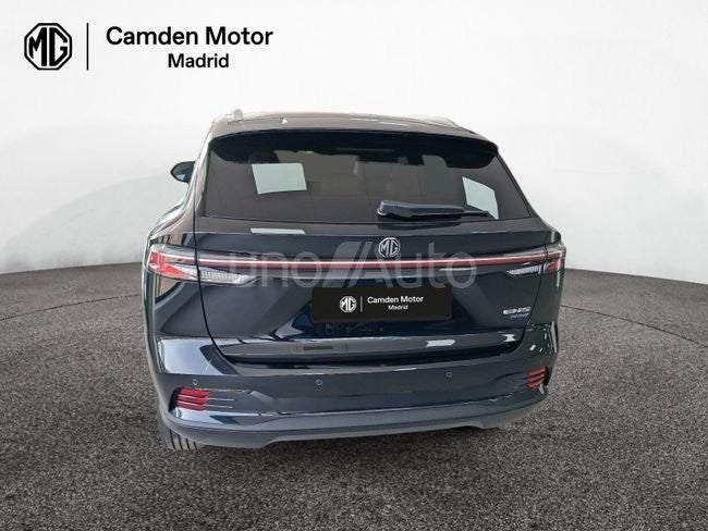 1.5T PLUG IN HYBRID LUXURY