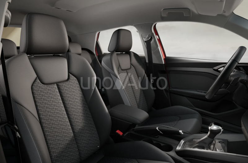 A1 Allstreet 30 TFSI Adrenalin S tronic 85kW