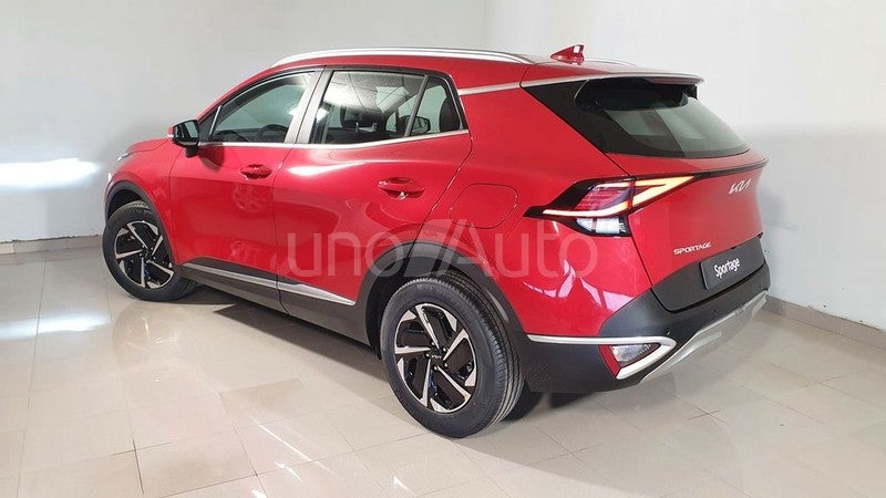 KIA Sportage 1.6 T-GDi MHEV 118kW (160CV) Drive 17