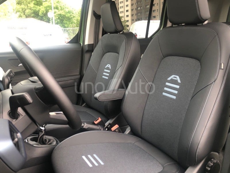 Tourneo Courier 1.0 Ecoboost Active