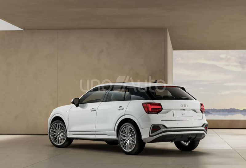 Q2 30 TDI Adrenalin Black edition 85kW