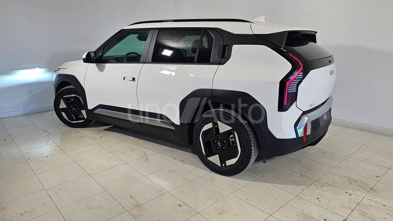 EV3 Earth Long Range