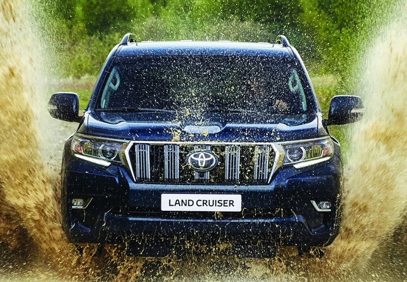 TOYOTA Land Cruiser