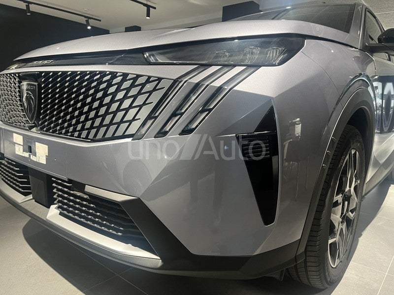 3008 Hybrid 136 Allure eDCS6