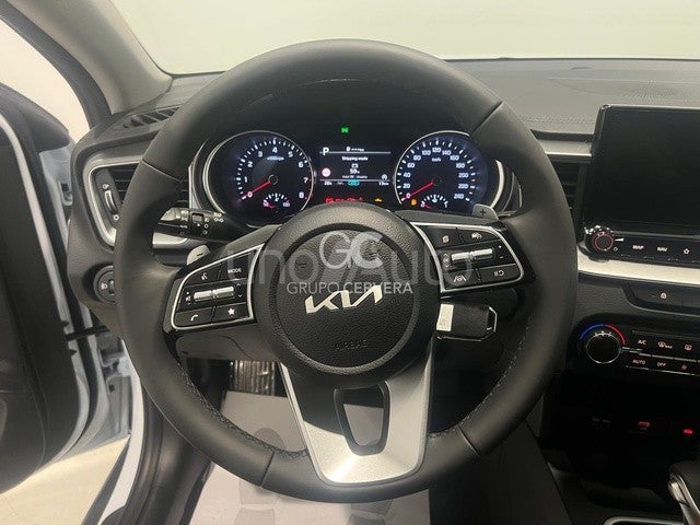 XCeed 1.5 MHEV DCT Drive