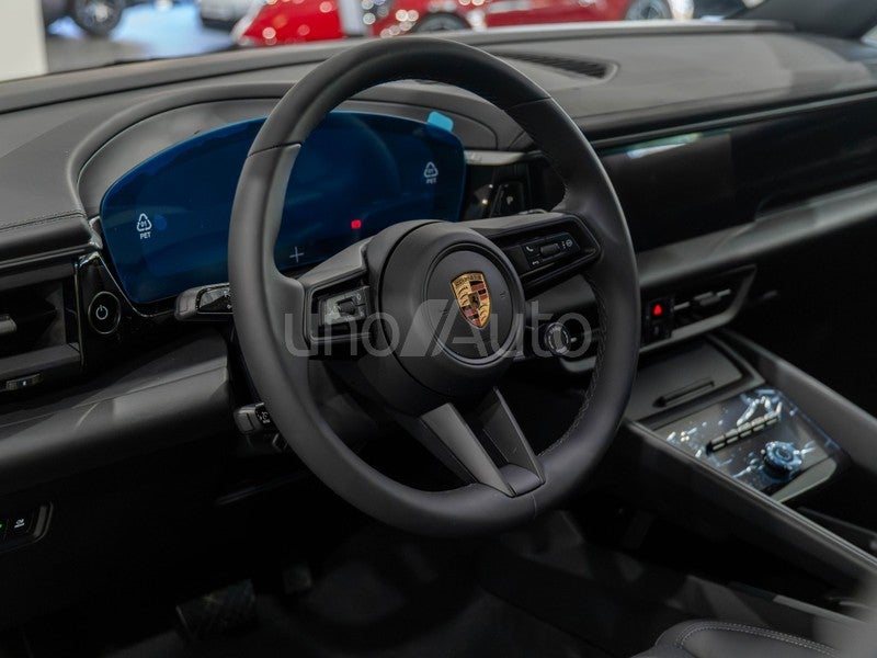 Macan 4