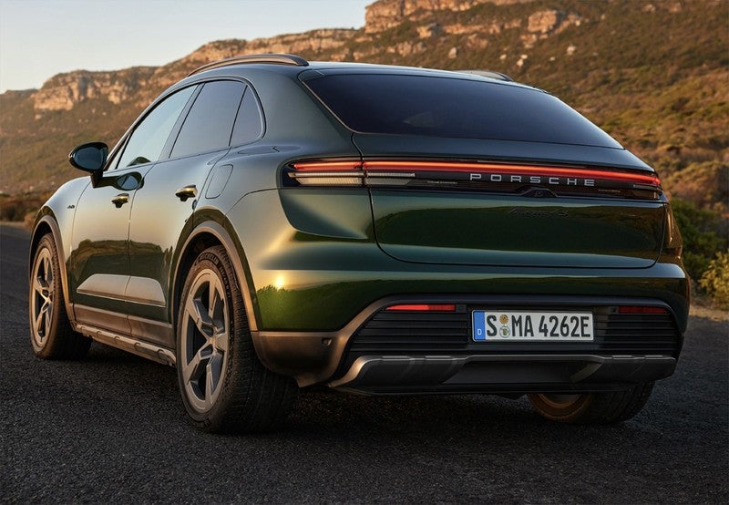 PORSCHE Macan